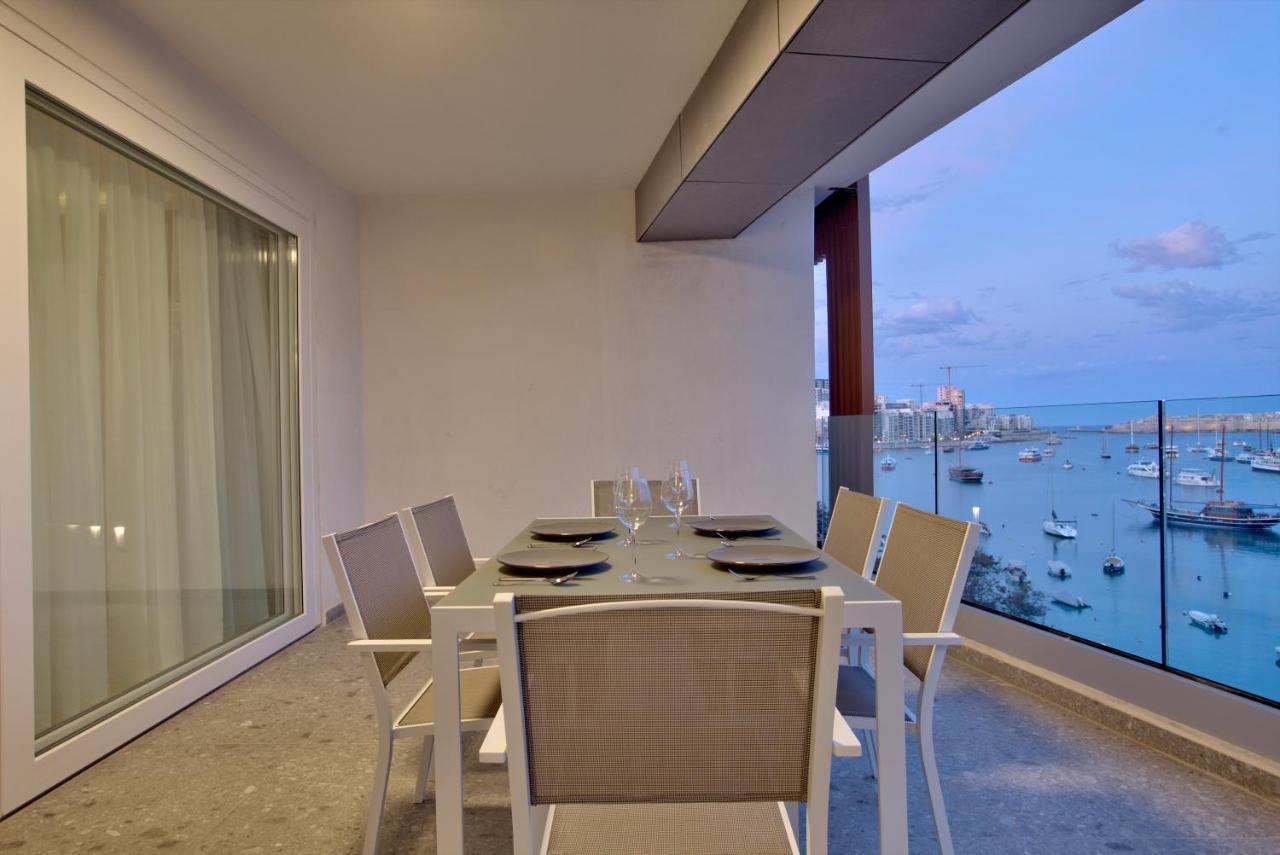 Sea Front Spacious Valletta Views Apartments Sliema Esterno foto