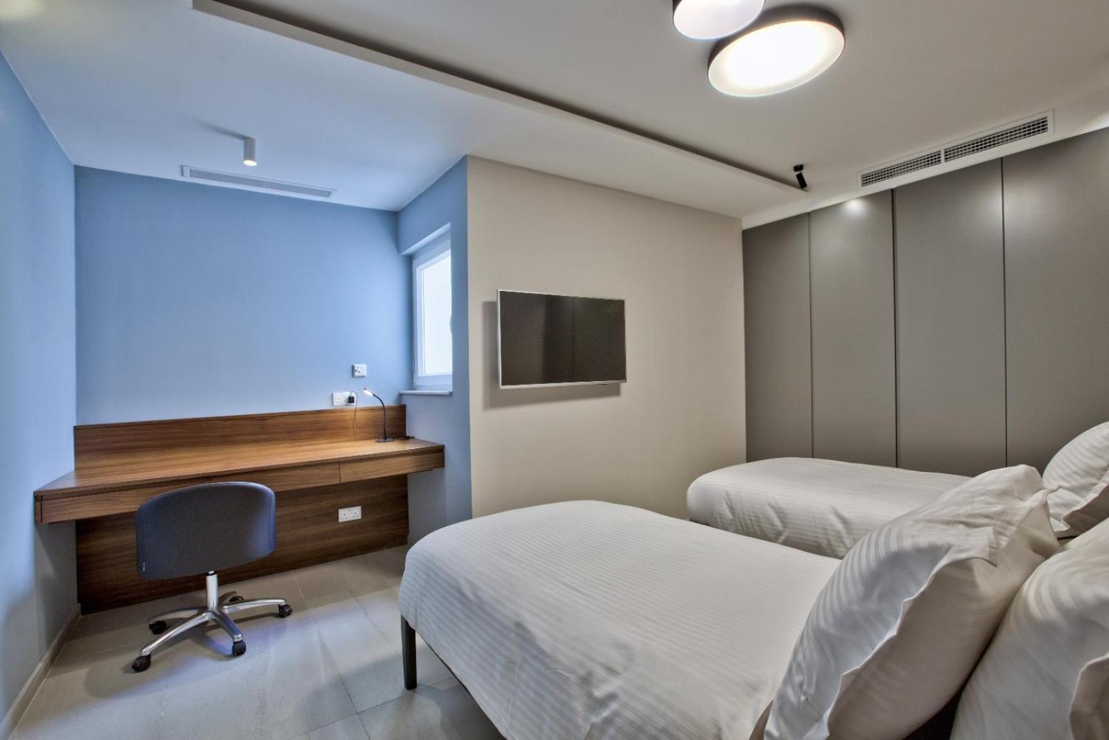 Sea Front Spacious Valletta Views Apartments Sliema Esterno foto