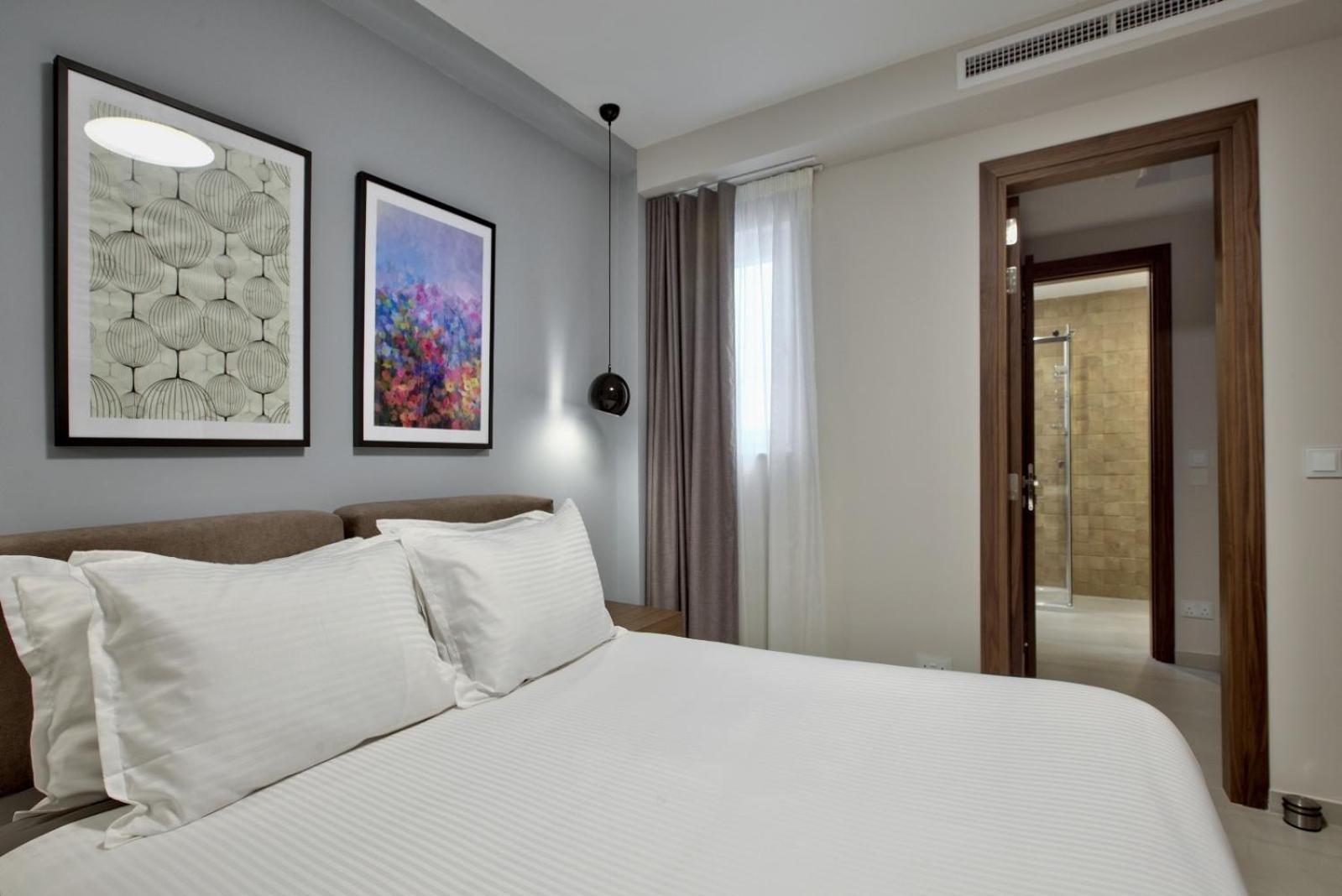 Sea Front Spacious Valletta Views Apartments Sliema Esterno foto